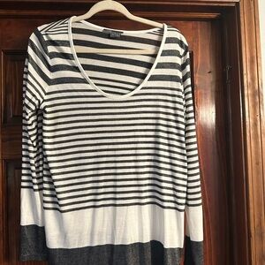Vince Monochrome Striped Long Sleeve Top